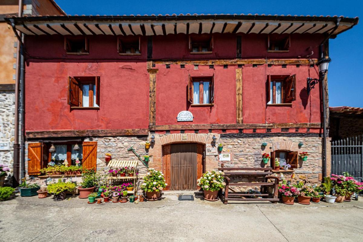 Hotel Rural La Aldea Encantada Quintanilla del Monte de Rioja エクステリア 写真