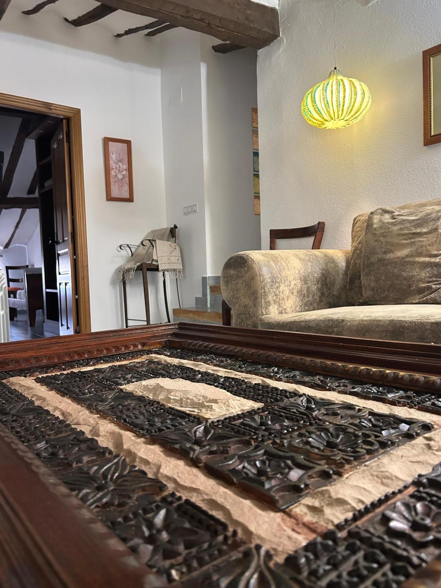 Hotel Rural La Aldea Encantada Quintanilla del Monte de Rioja エクステリア 写真